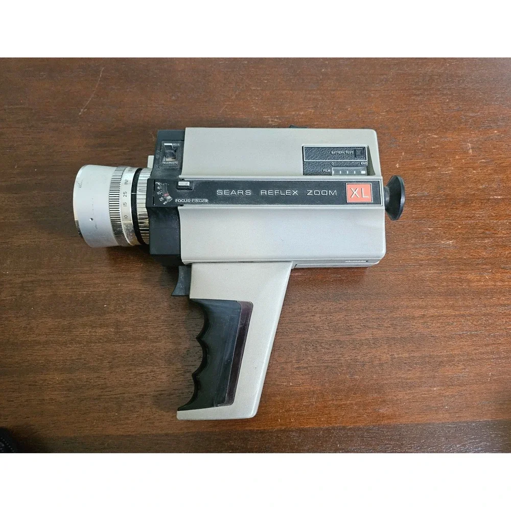 Sears Reflex Zoom XL Super 8 Movie Camera Gray Model 584.91901 Vintage